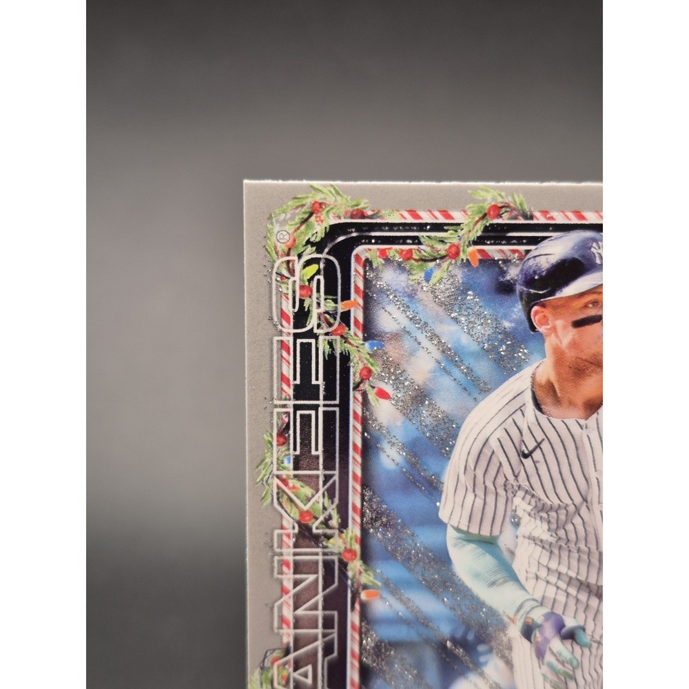 2025 Topps Holiday - Aaron Judge #H161 Holiday Silver Glitter - Picture 2 of 10
